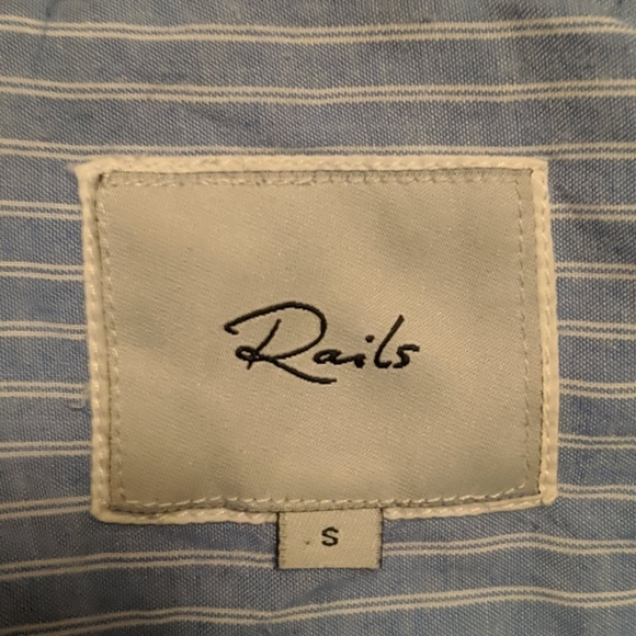 Rails Ruffle Button-Up - Picture 4 of 4